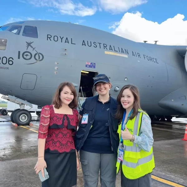 Royal Australian Air Force (Australian AIDS)