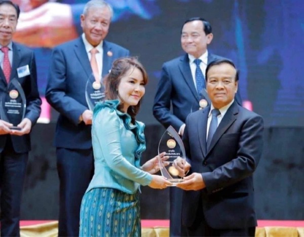 hhl_award_172776602183